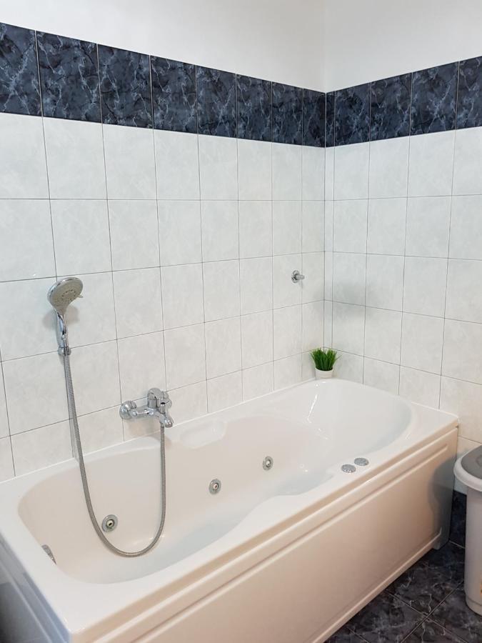 Apartman Roberta Лабин Экстерьер фото